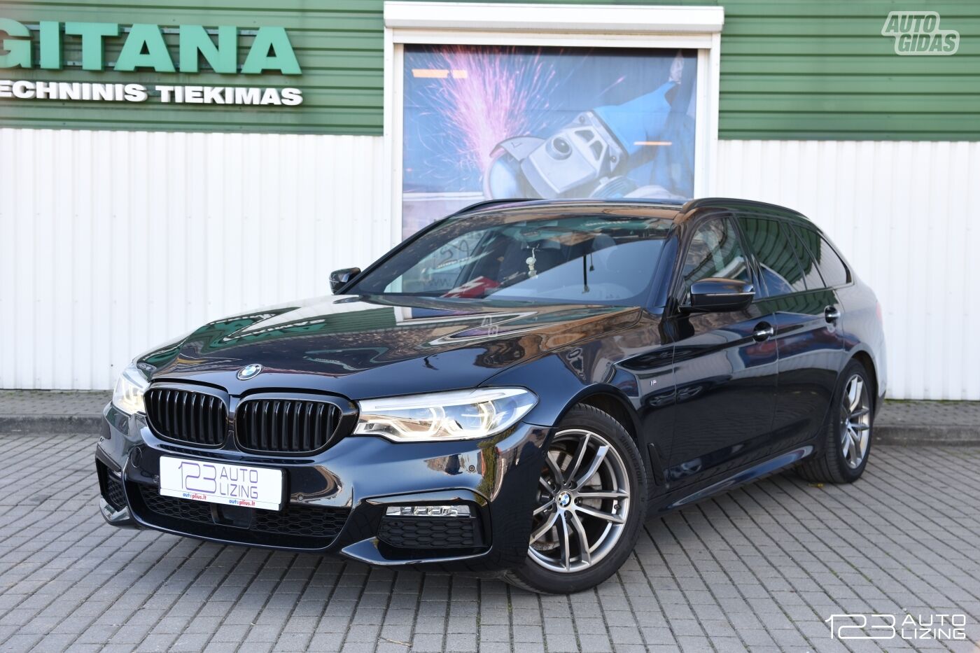 Bmw 520 2017 m Universalas