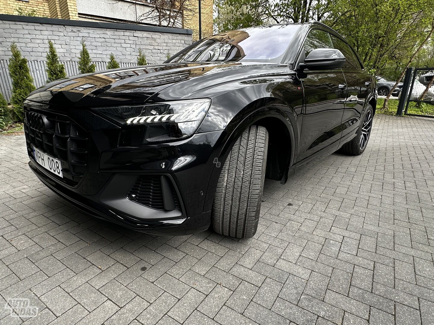 Audi Q8 2019 m Visureigis / Krosoveris