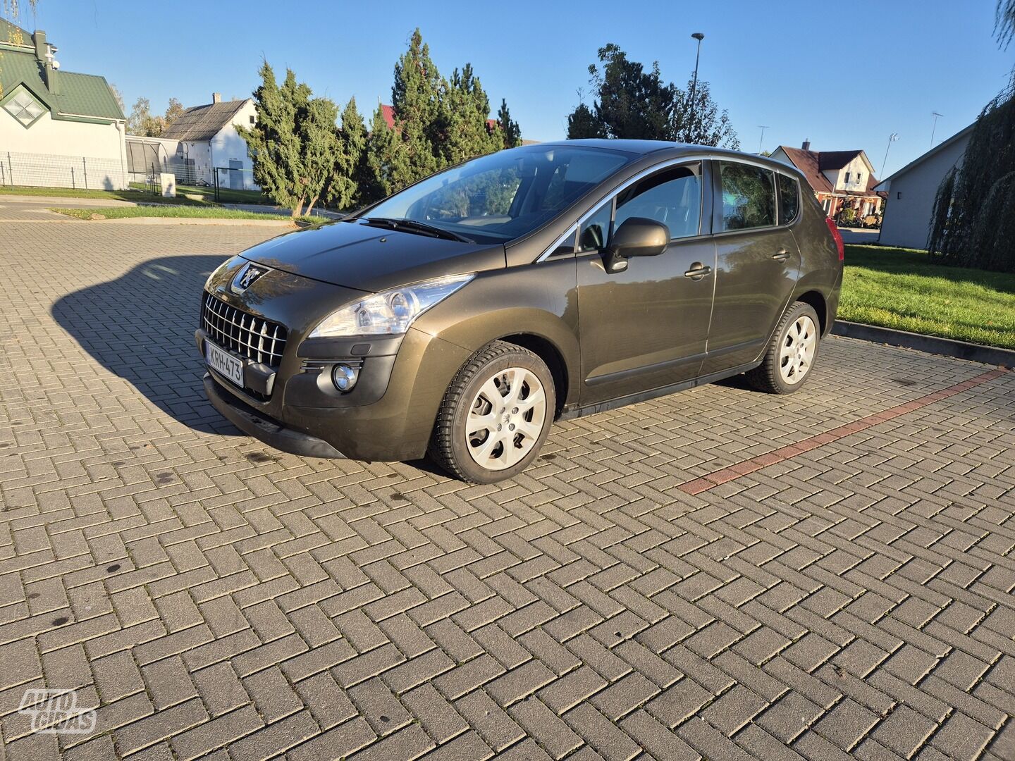 Peugeot 3008 2011 y Off-road / Crossover