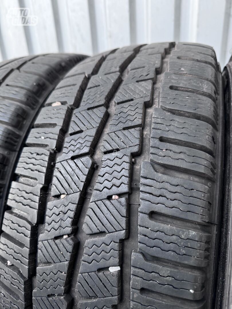 Michelin 119/121 R16C žieminės padangos mikroautobusams