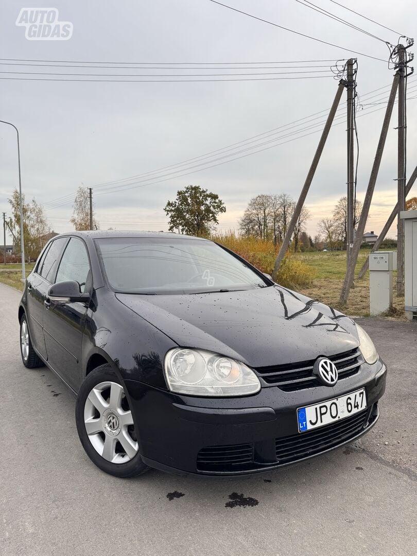 Volkswagen Golf 28135 2006 m