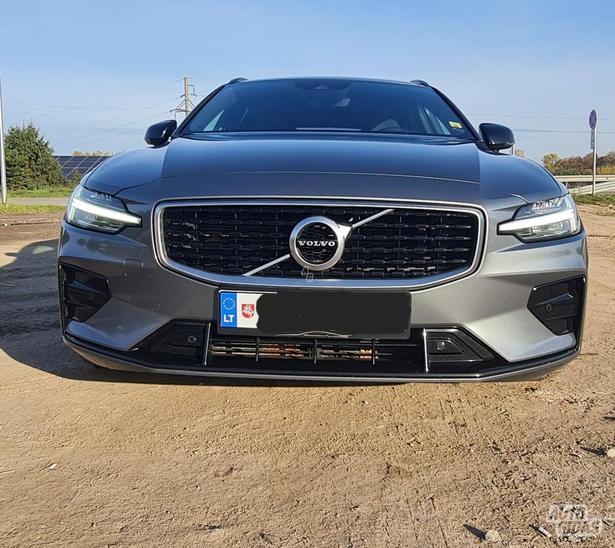 Volvo V60 17137 2019 m