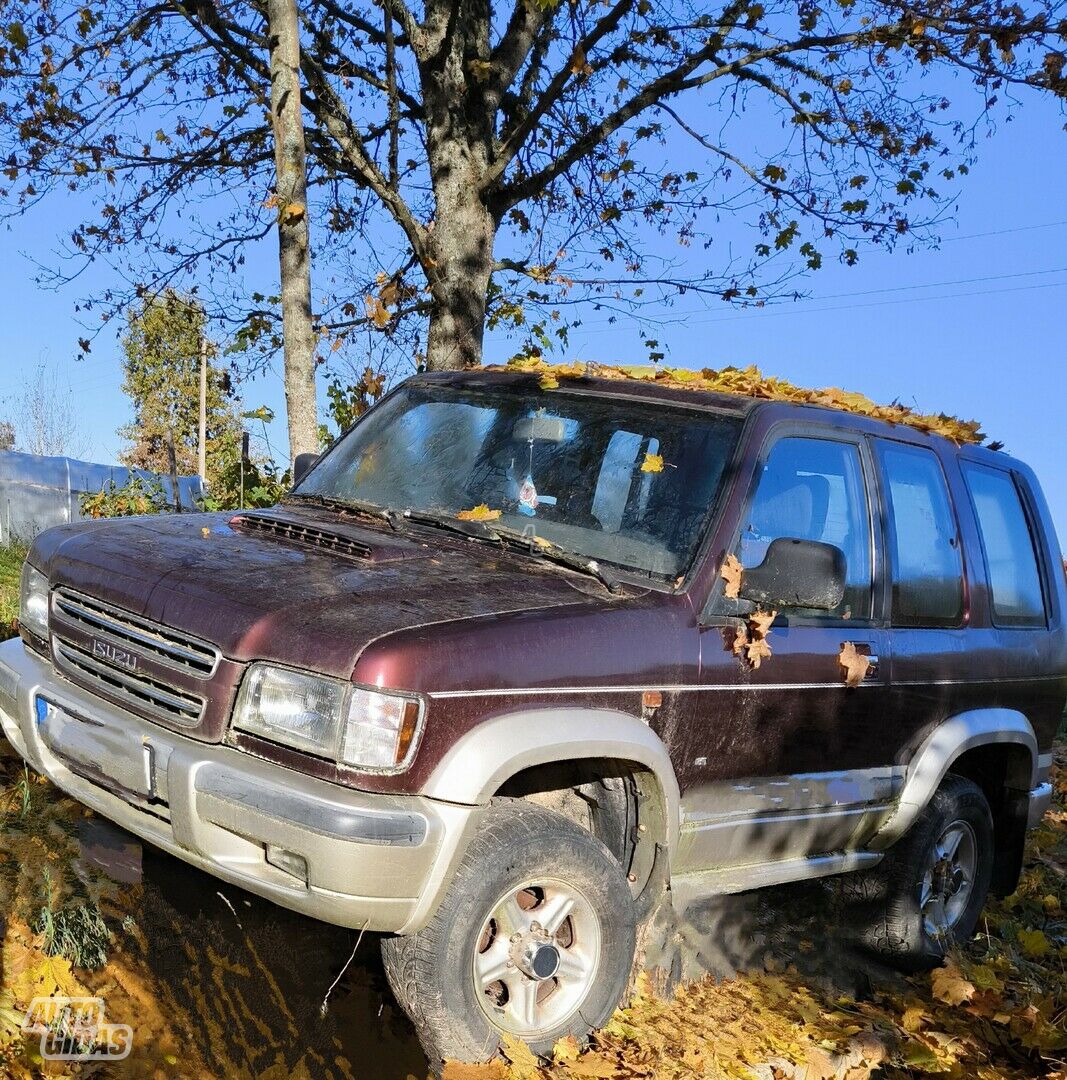 Isuzu Trooper 2001 y Off-road / Crossover