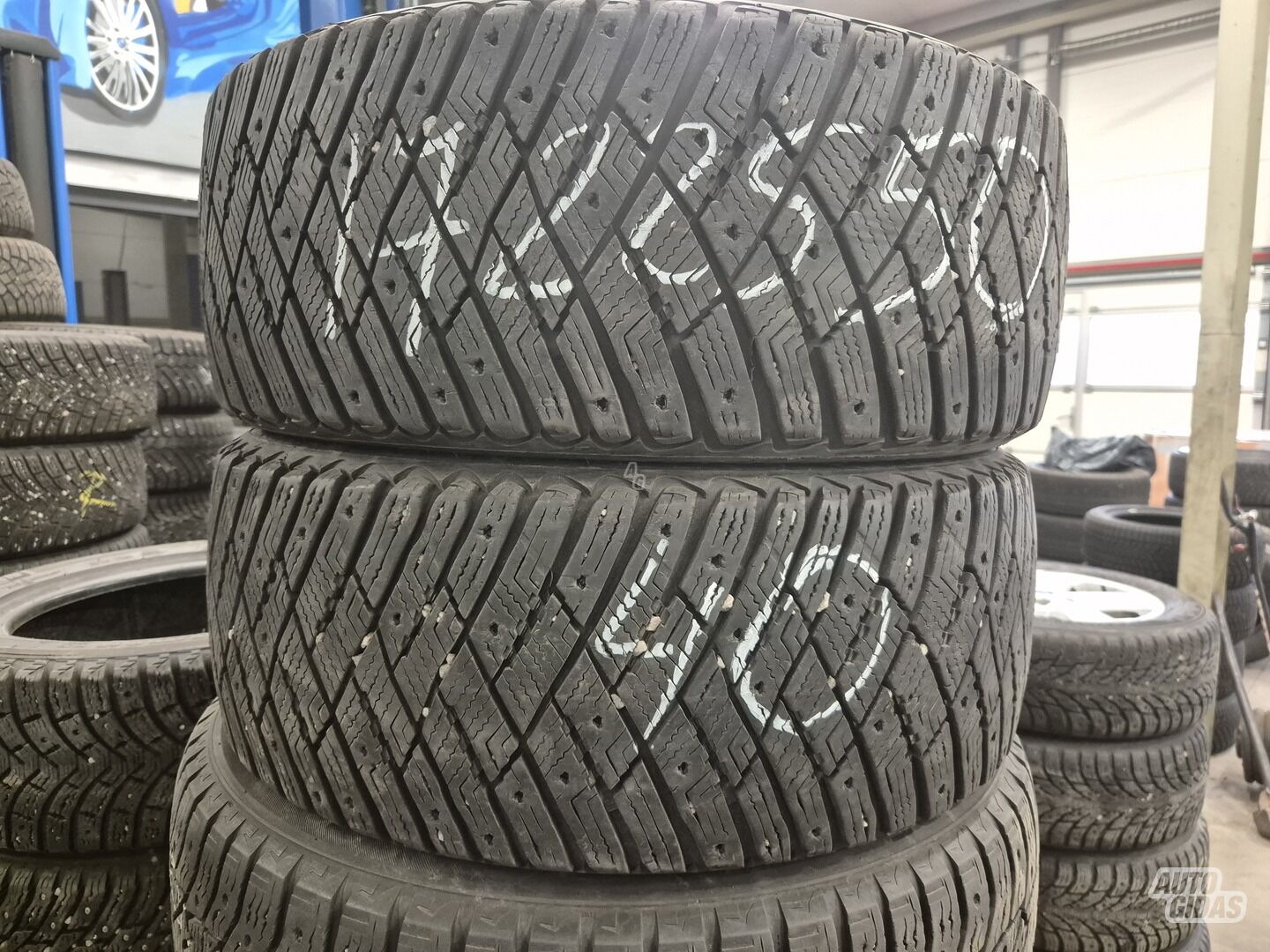 Goodyear R17 winter tyres passanger car