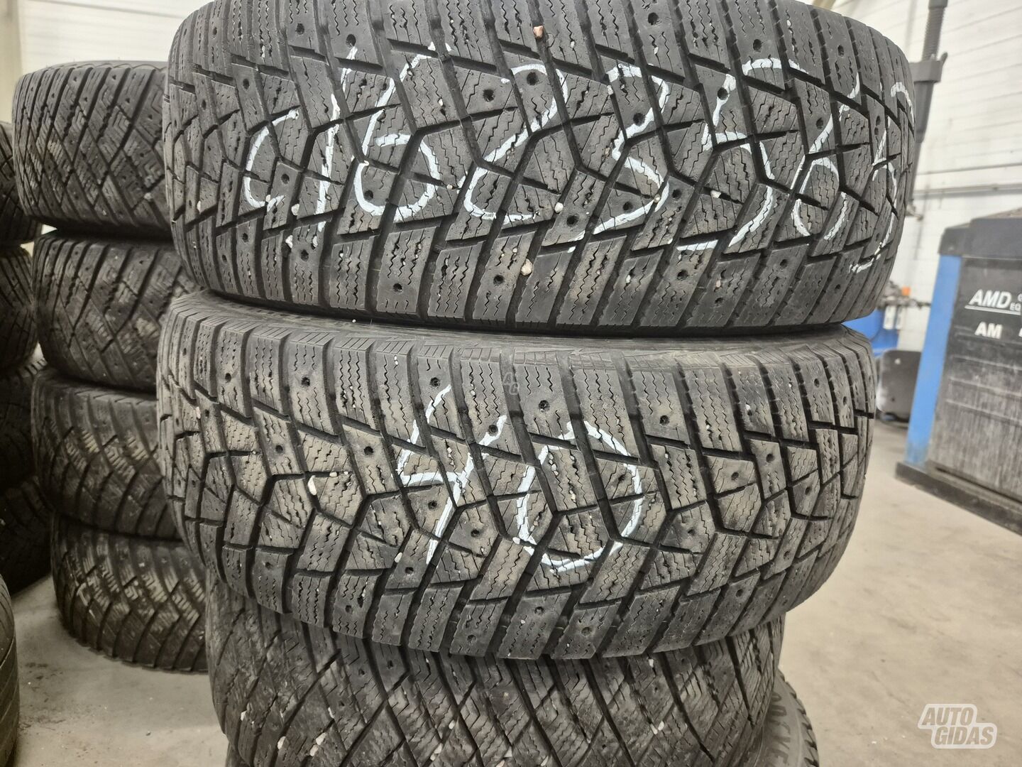 R16C winter tyres minivans