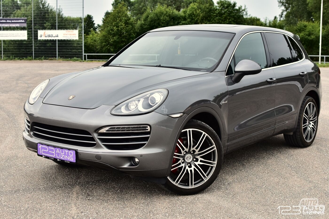 Porsche Cayenne 2010 y Off-road / Crossover