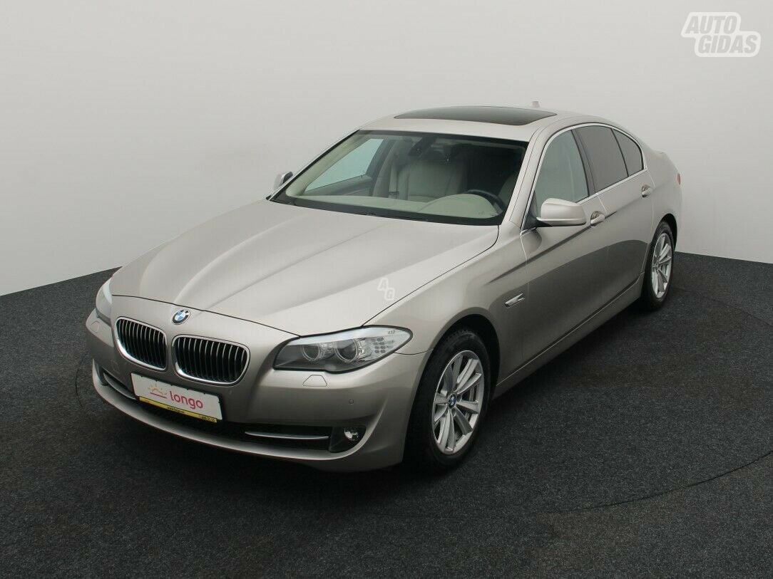 Bmw 523 2011 m Sedanas