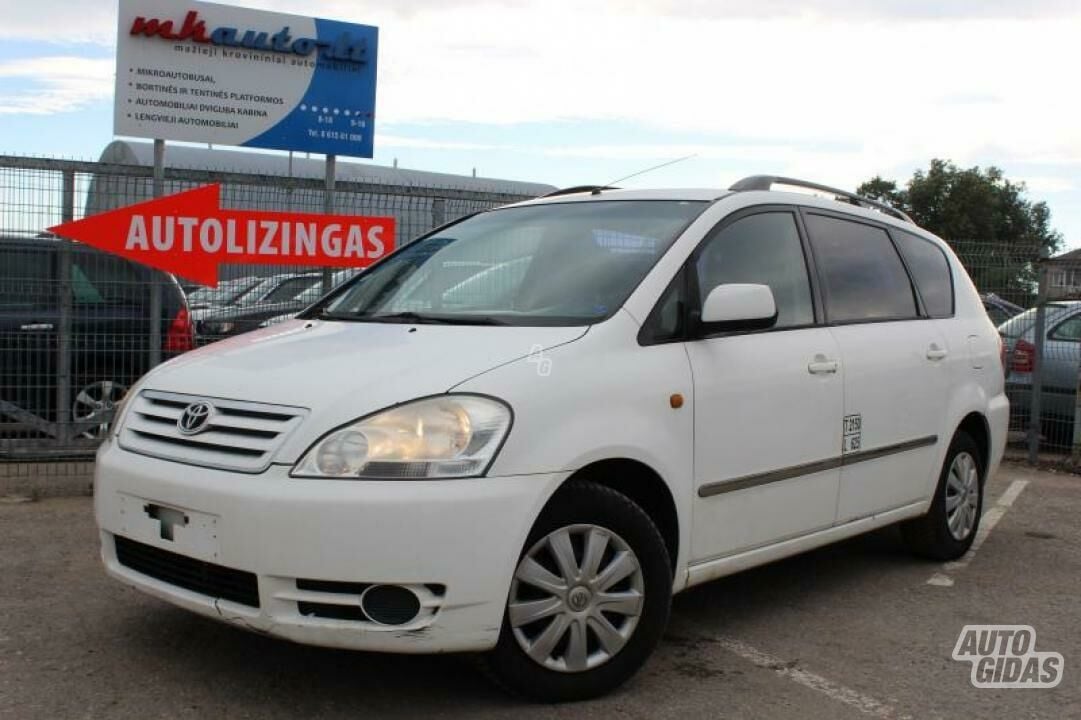 Toyota Avensis Verso 2001 m Vienatūris