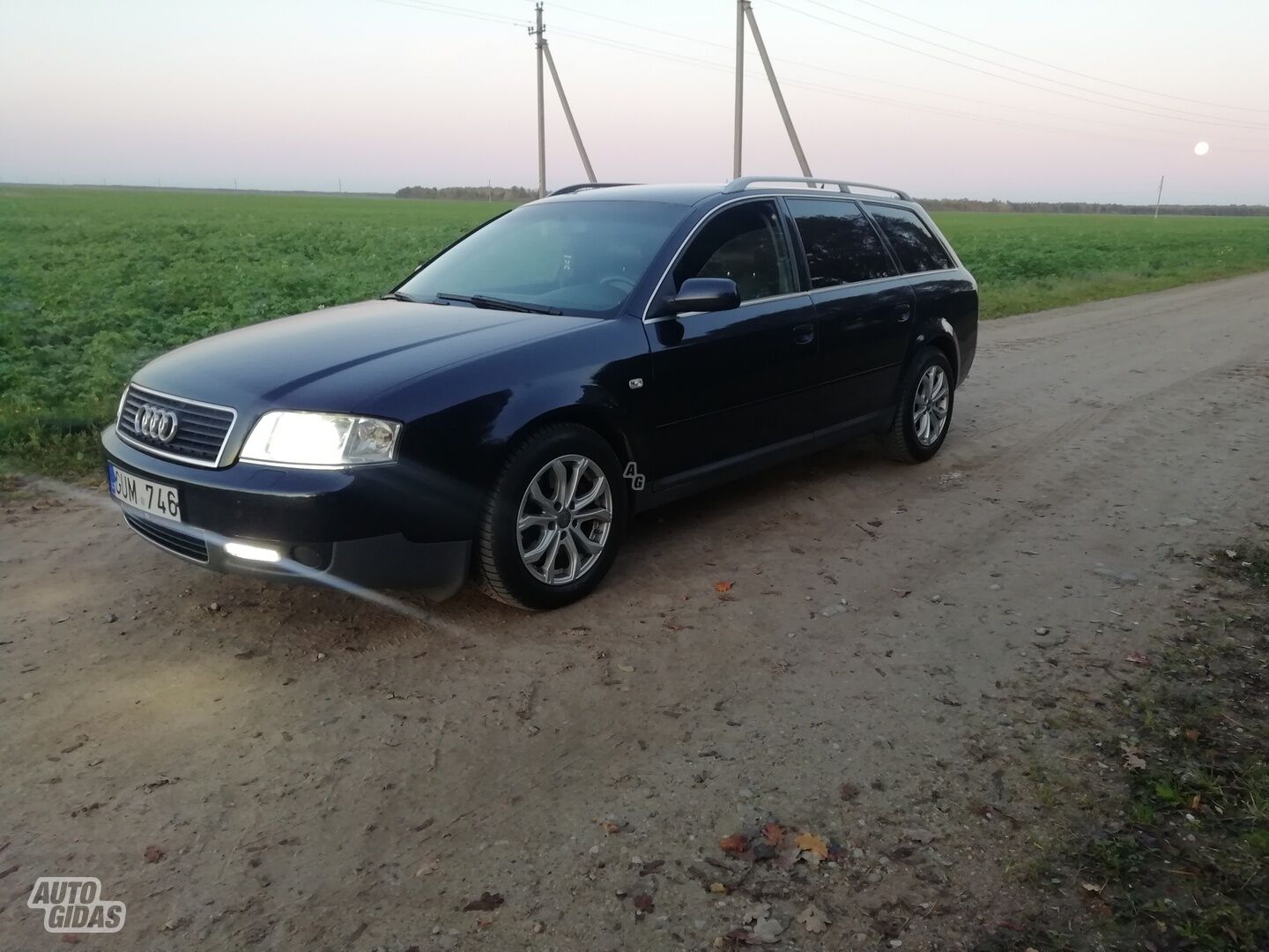 Audi A6 2001 г Универсал