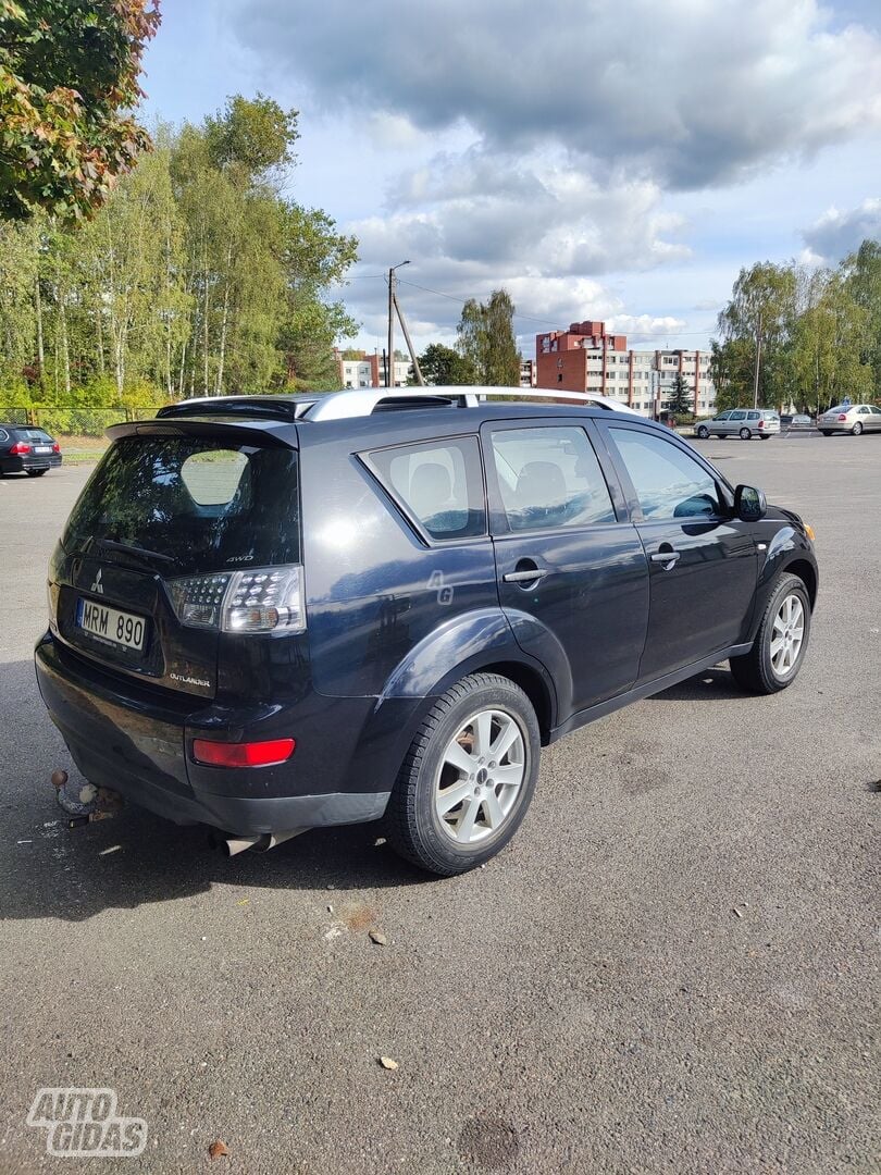 Mitsubishi Outlander 2008 y Off-road / Crossover