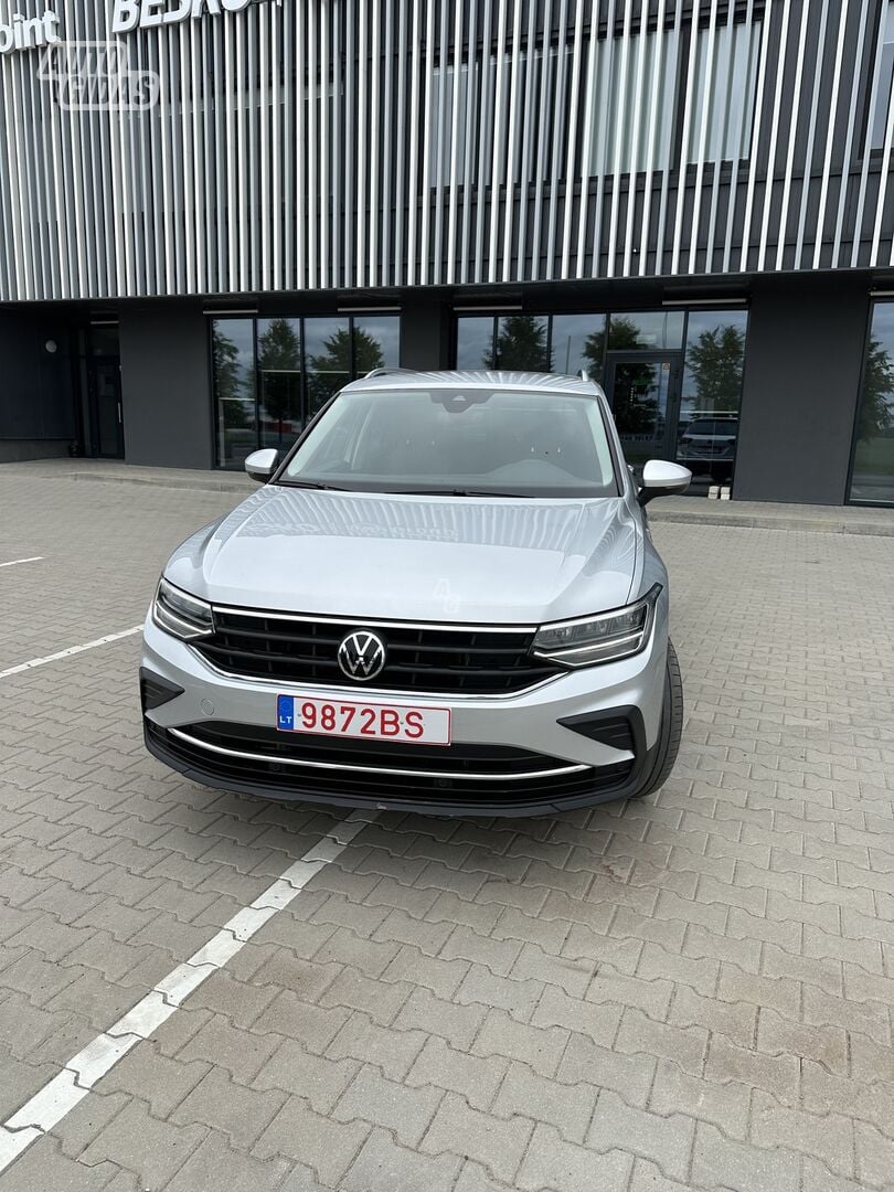 Volkswagen Tiguan 21868 2021 г