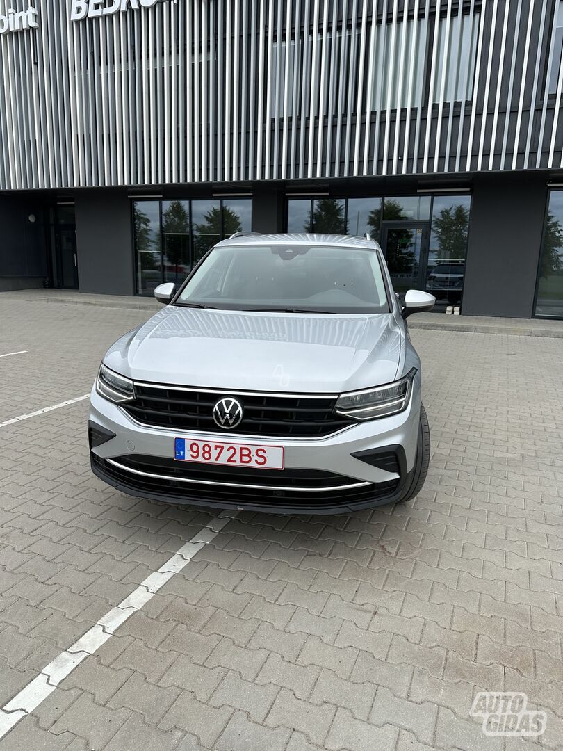 Volkswagen Tiguan 2021 г Внедорожник / Кроссовер