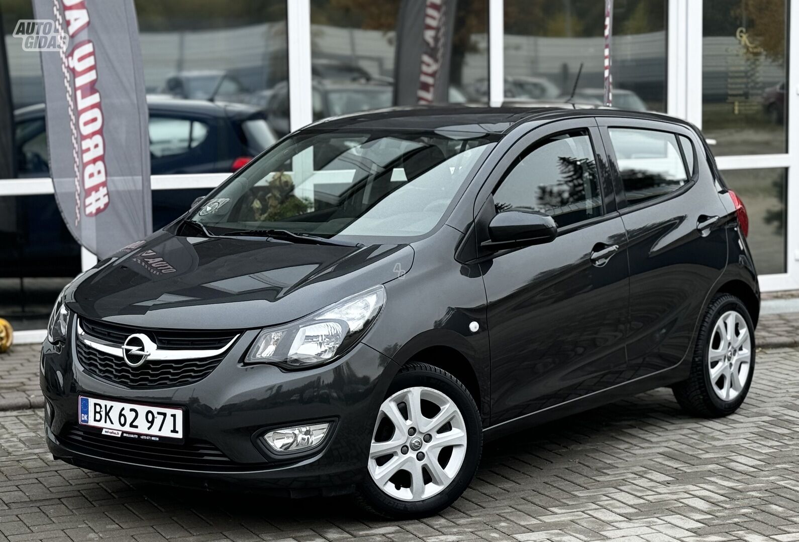 Opel Karl 2017 г Хэтчбек