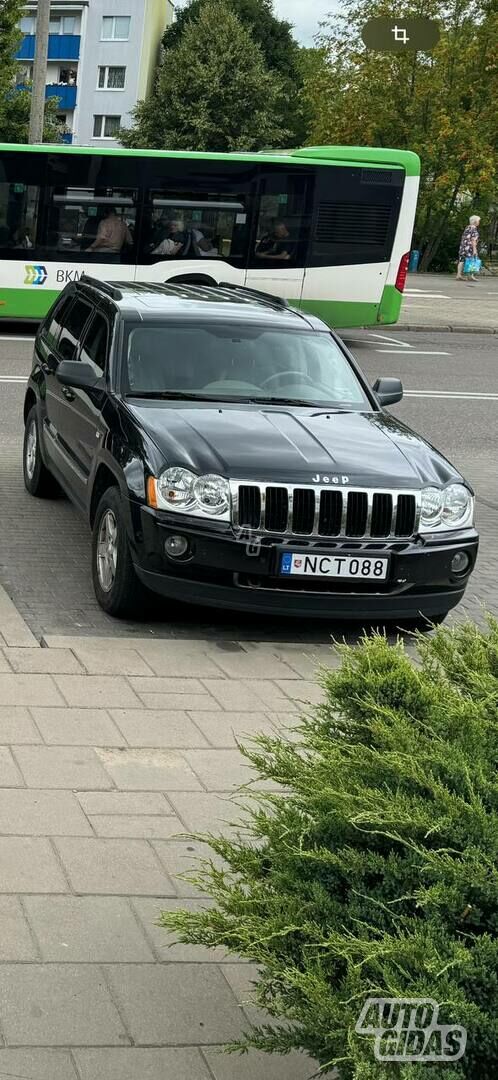 Jeep Grand Cherokee 979 2006 y