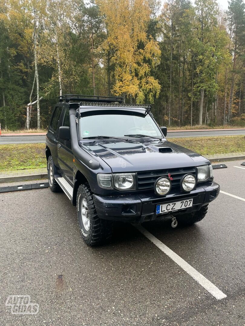 Mitsubishi Pajero 2002 г Внедорожник / Кроссовер