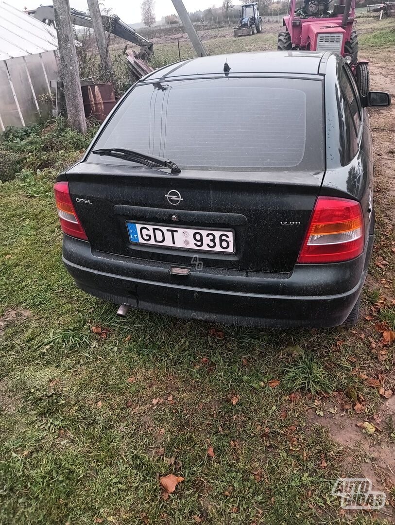 Opel Astra 2000 m Hečbekas