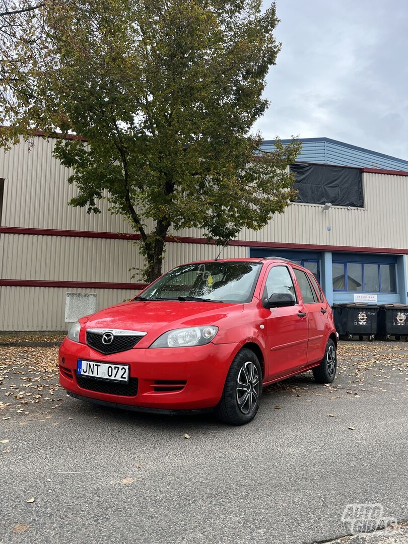 Mazda 2 I 2003 y