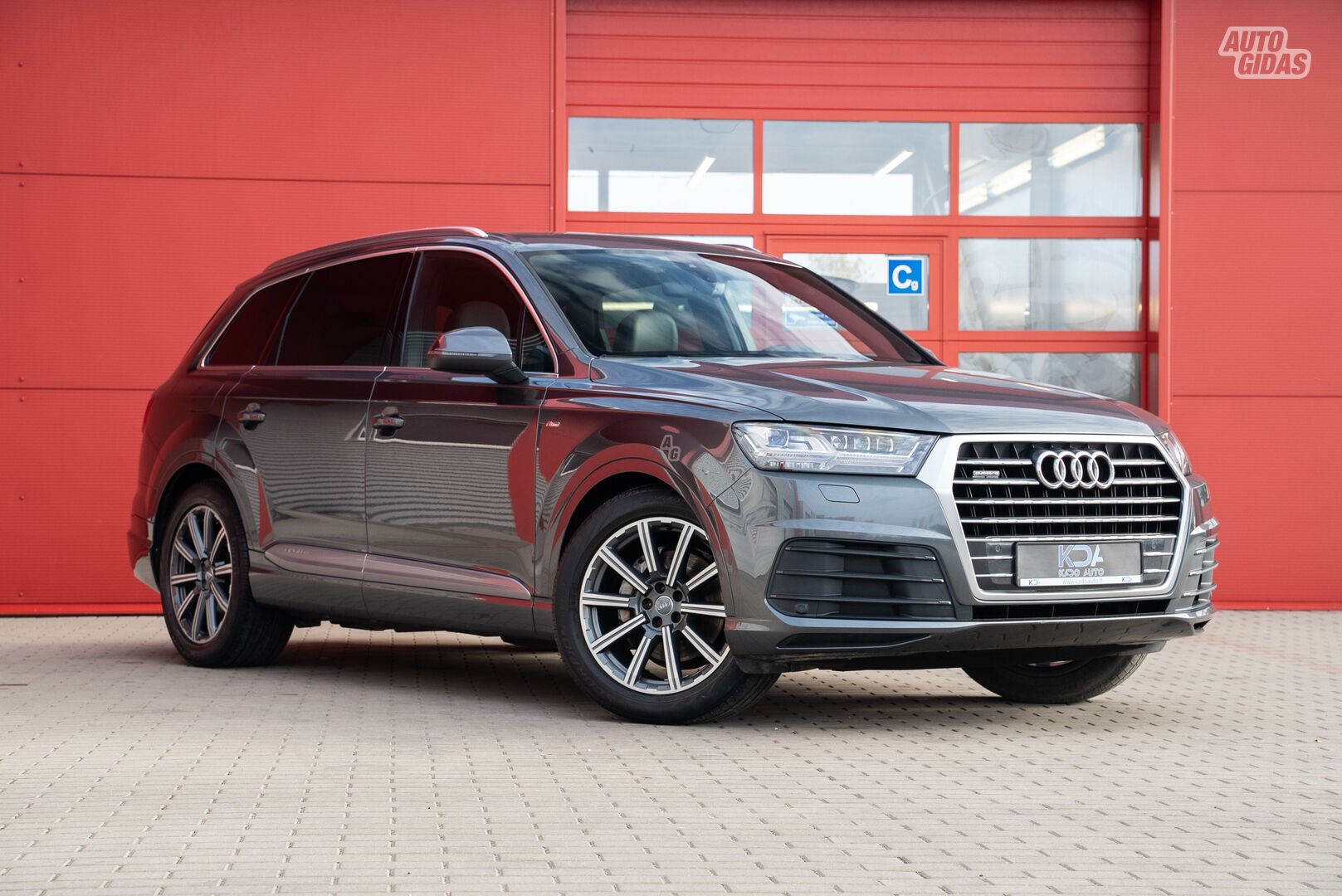 Audi Q7 2015 m Visureigis / Krosoveris