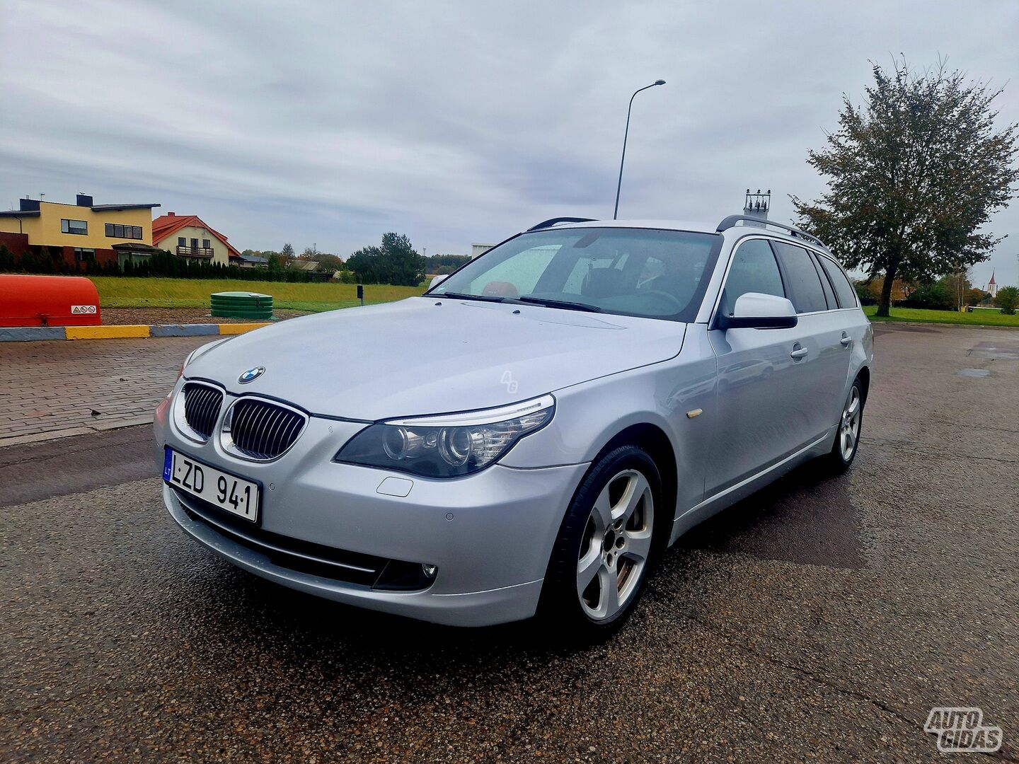 Bmw 530 2010 m Universalas