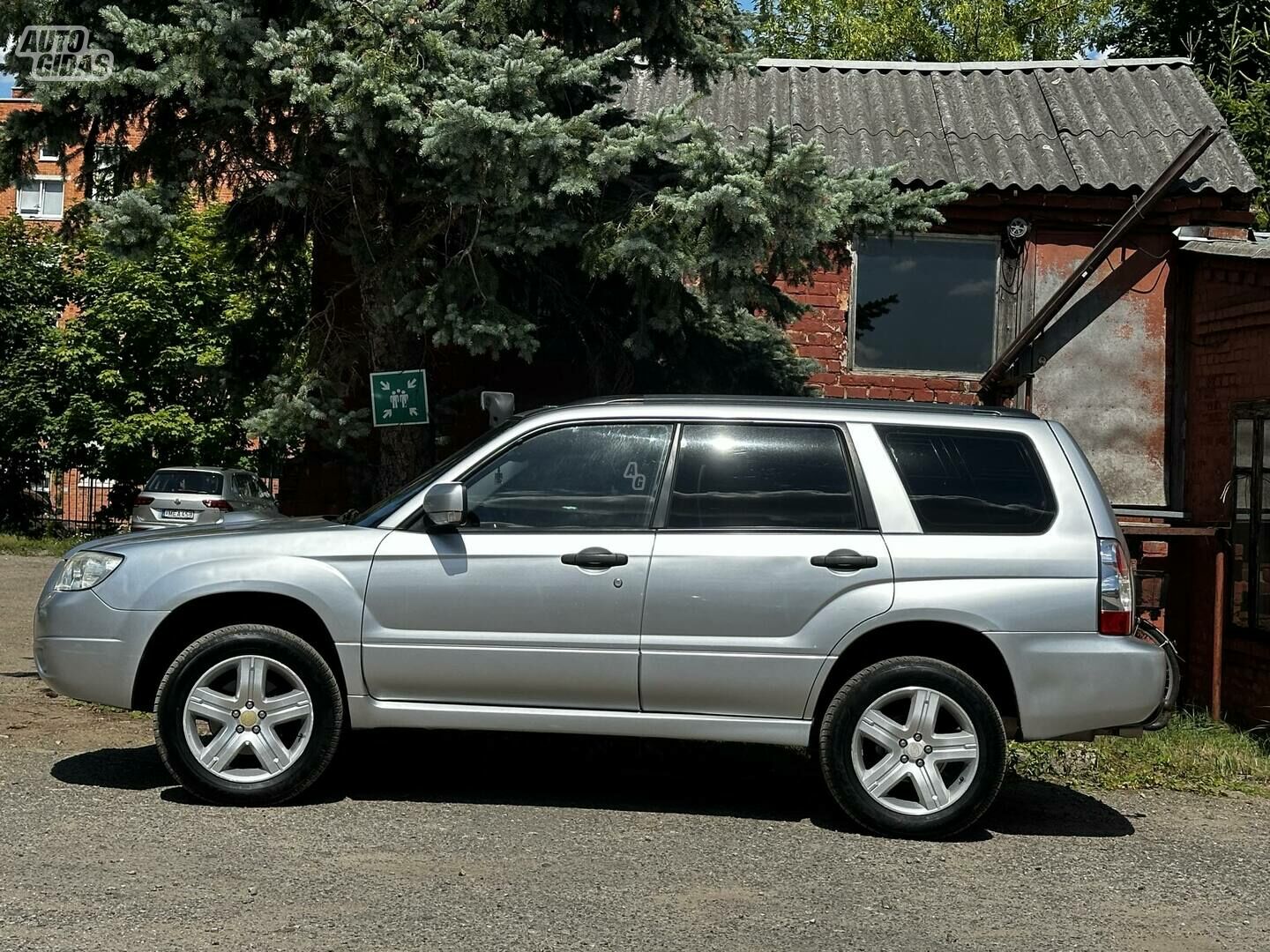 Subaru Forester III 2007 y