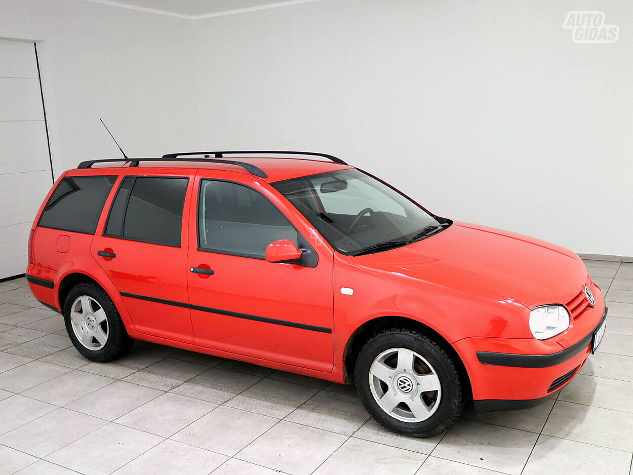 Volkswagen Golf 2000 m Universalas