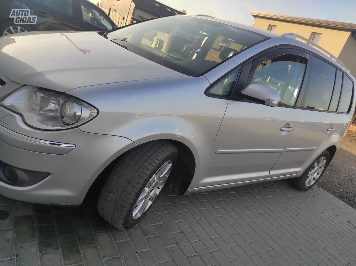 Volkswagen Touran TDI   AUTOMATINE 2008 m