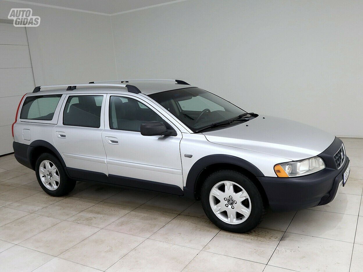 Volvo XC70 D5 2005 y