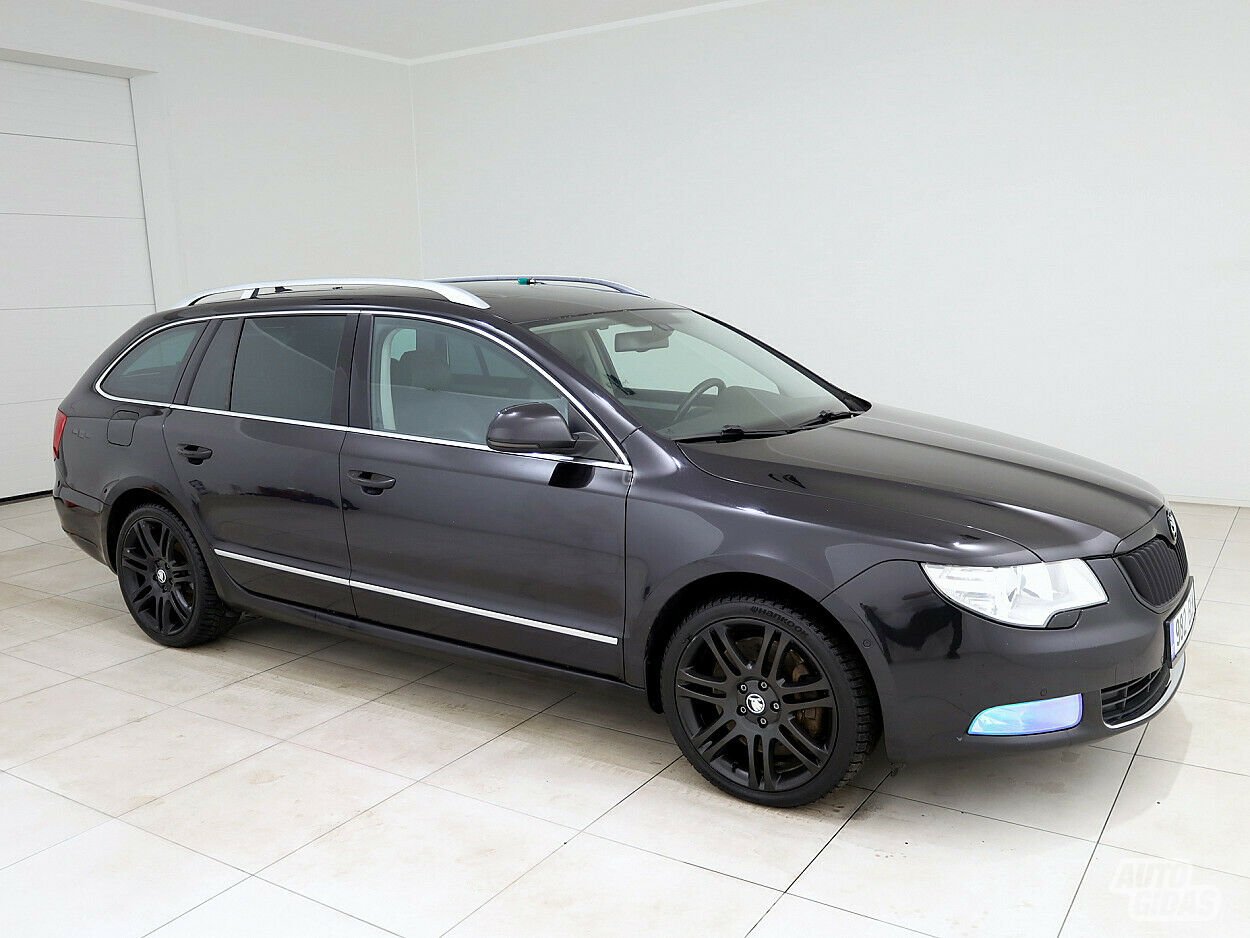 Skoda Superb 2011 г Универсал