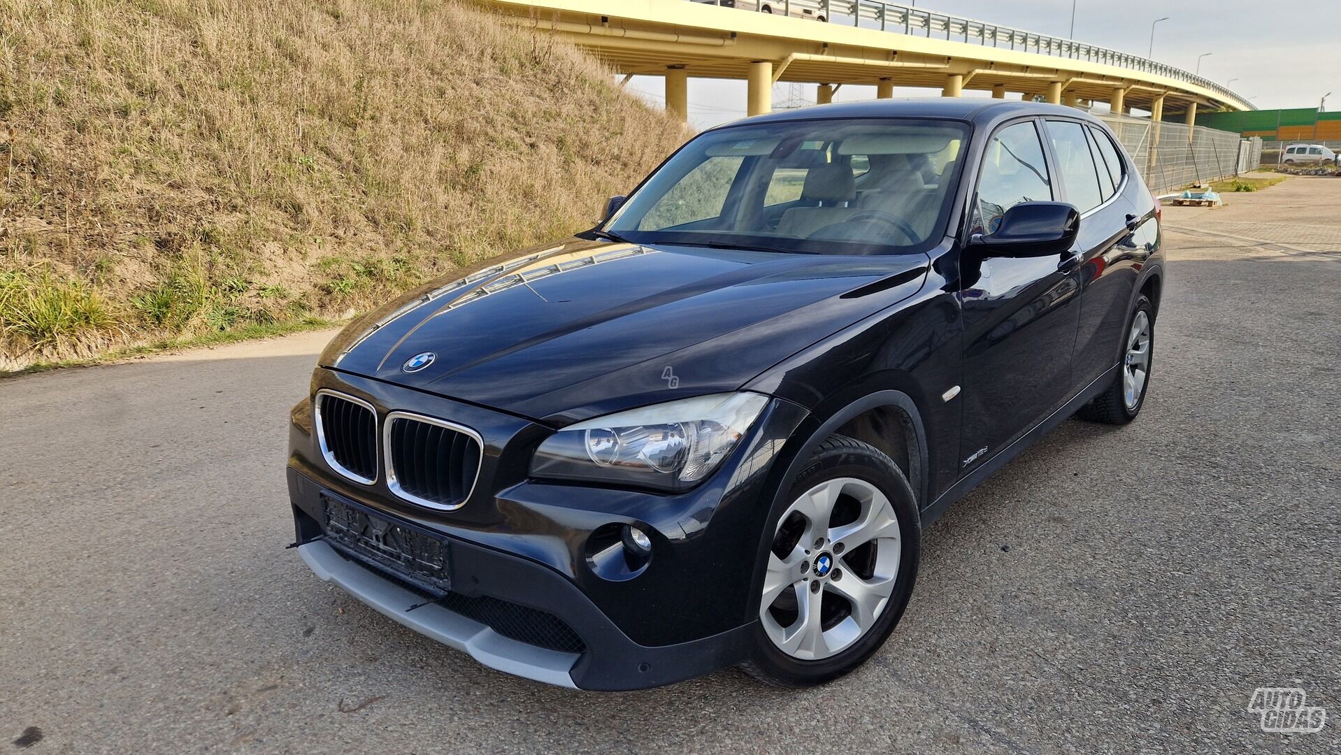 Bmw X1 2011 m Visureigis / Krosoveris