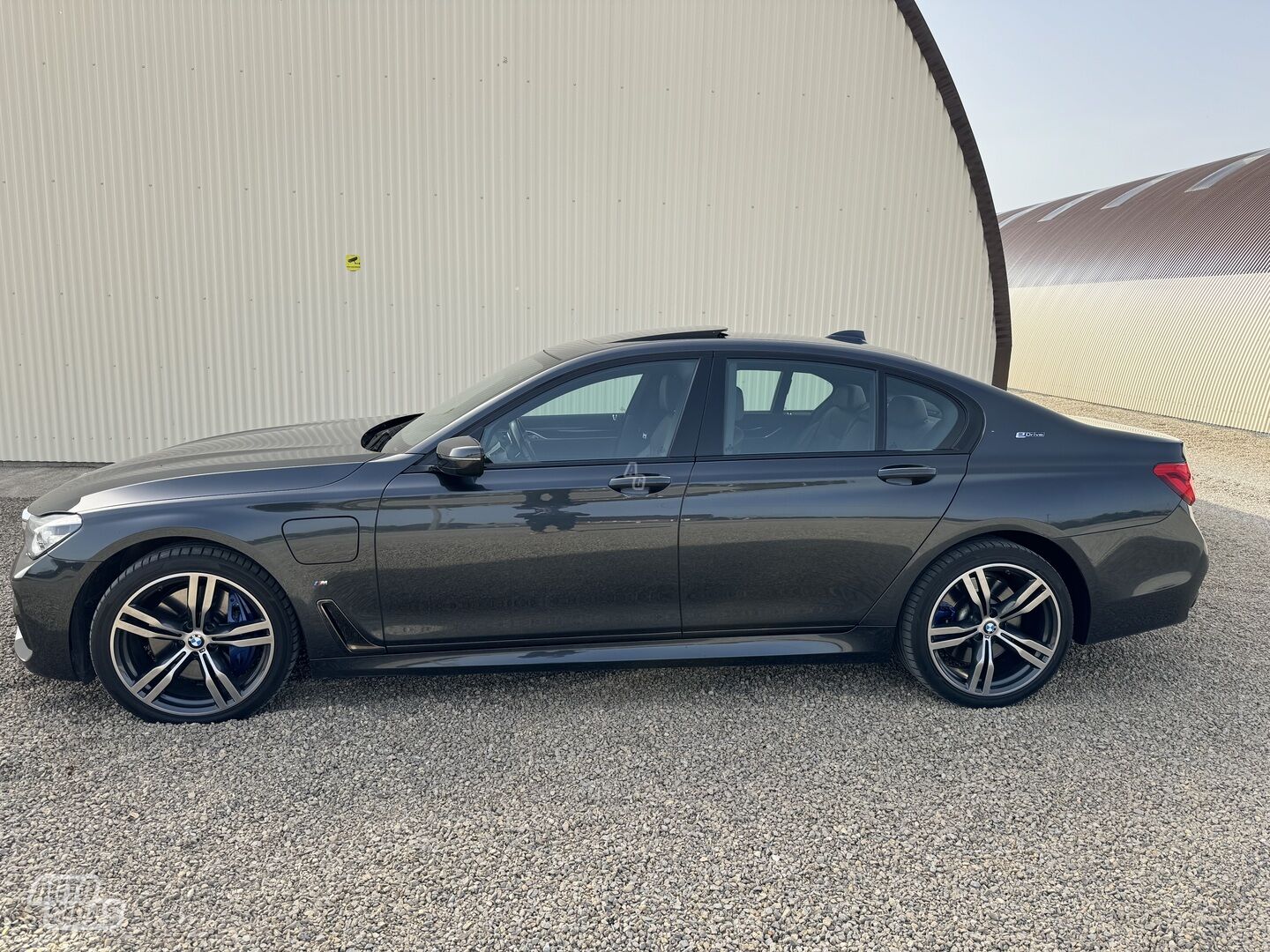 Bmw 740 2016 y Sedan