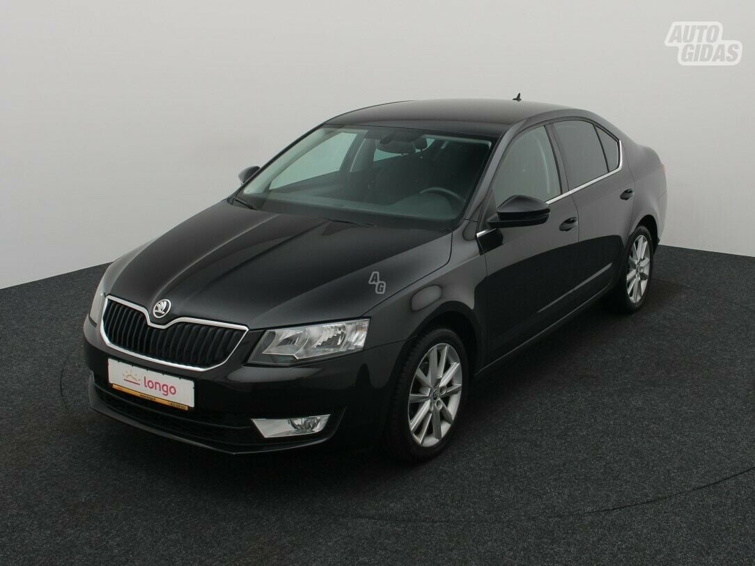 Skoda Octavia 2015 y Hatchback