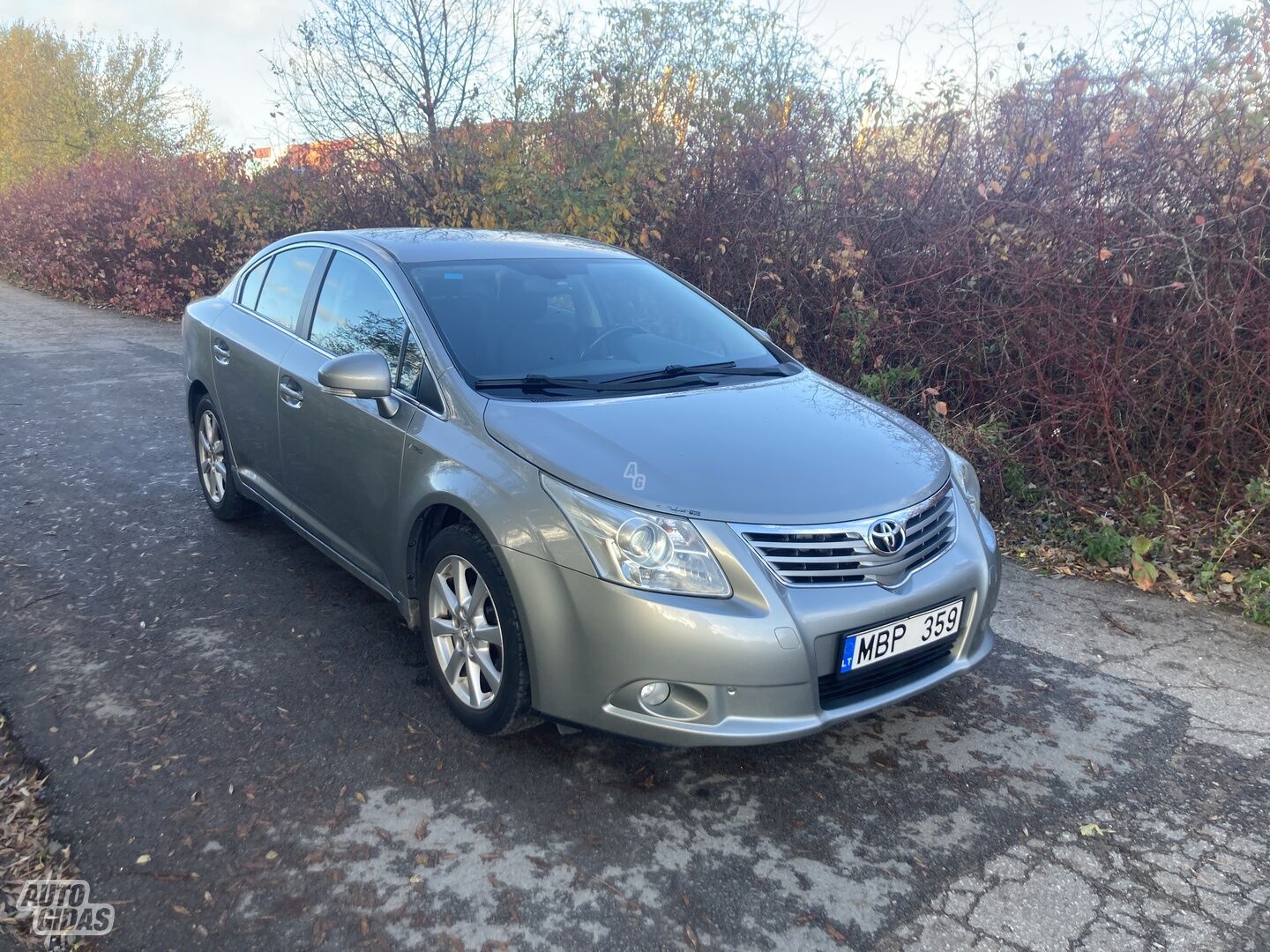 Toyota Avensis III TRD 2010 m