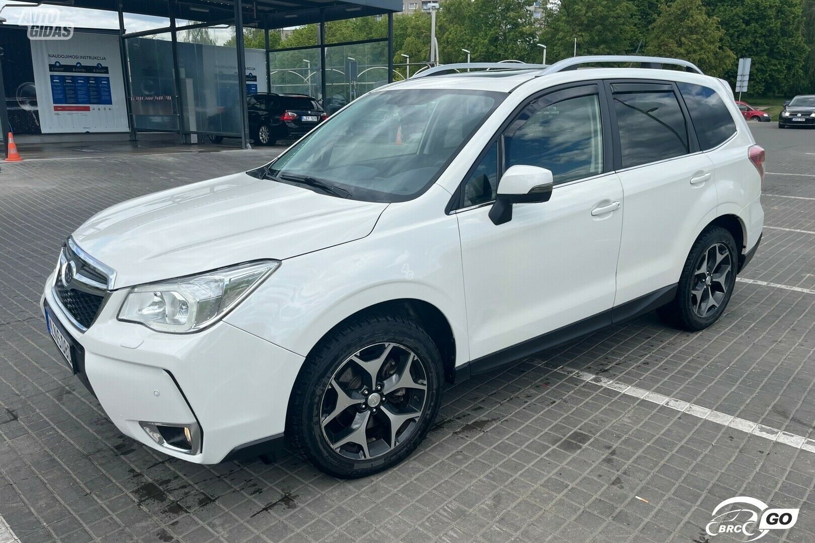 Subaru Forester 2015 m Universalas