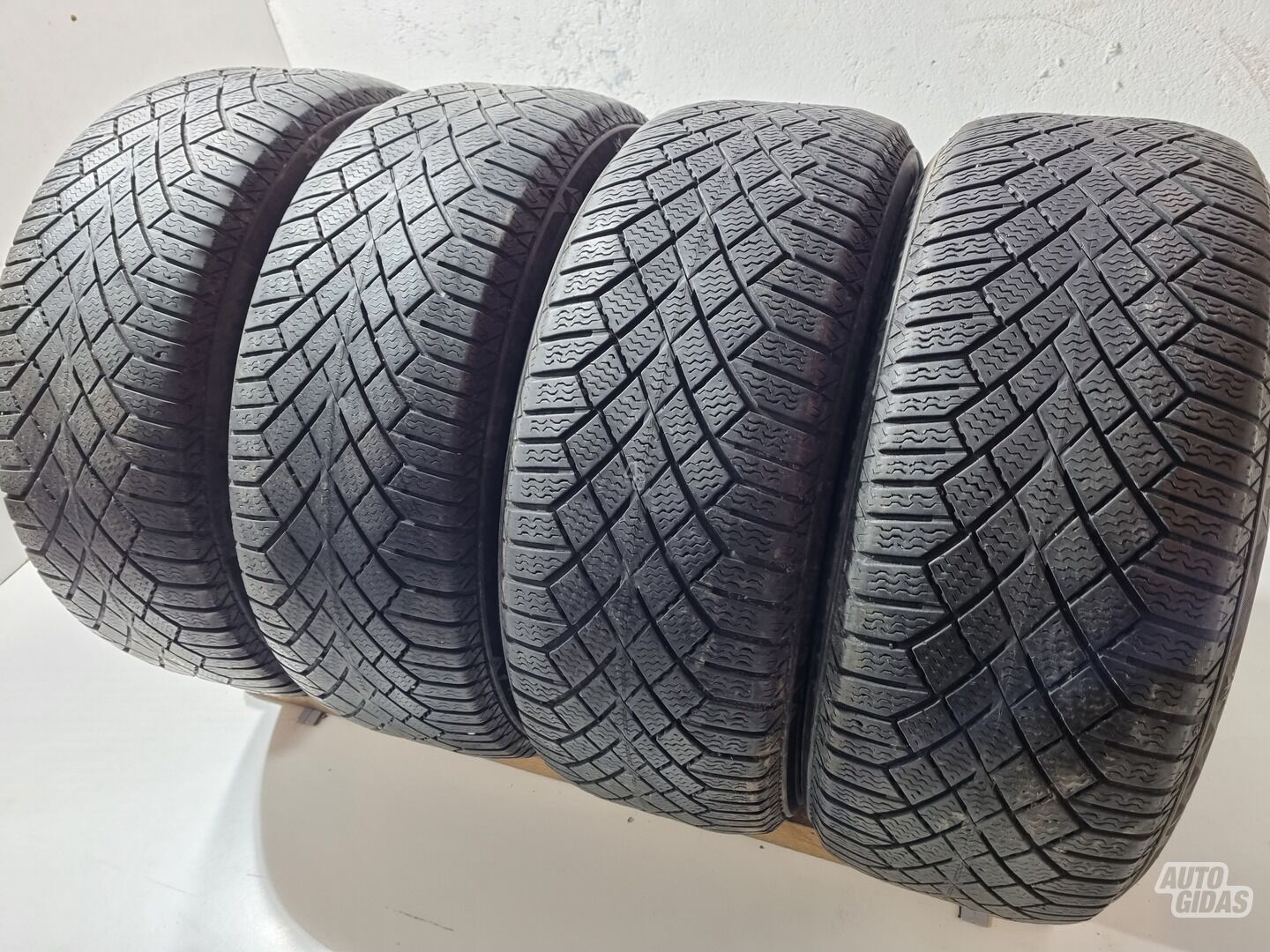 Continental minkšto mišinio R16 winter tyres passanger car