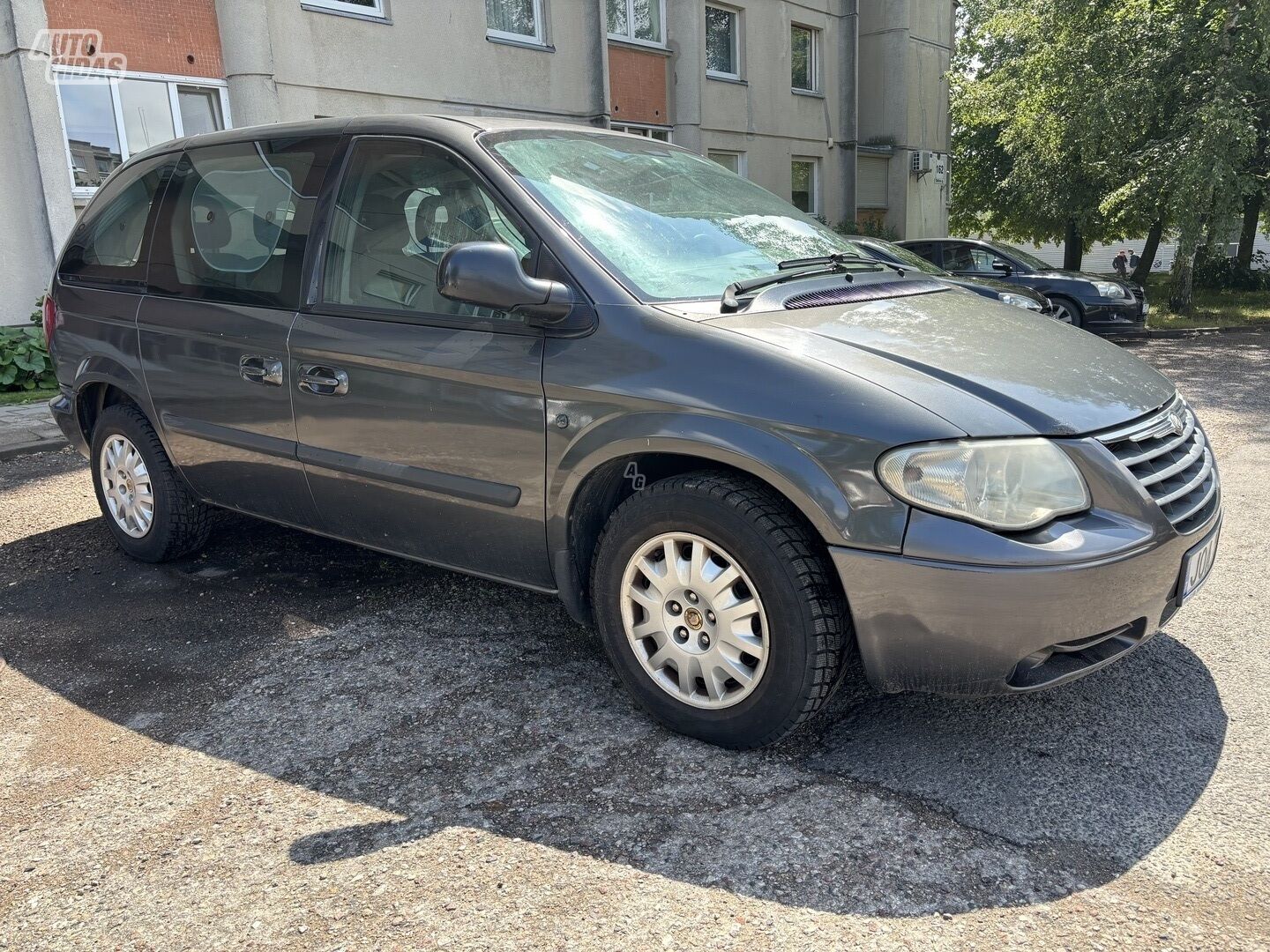 Chrysler Voyager III SE 2005 y