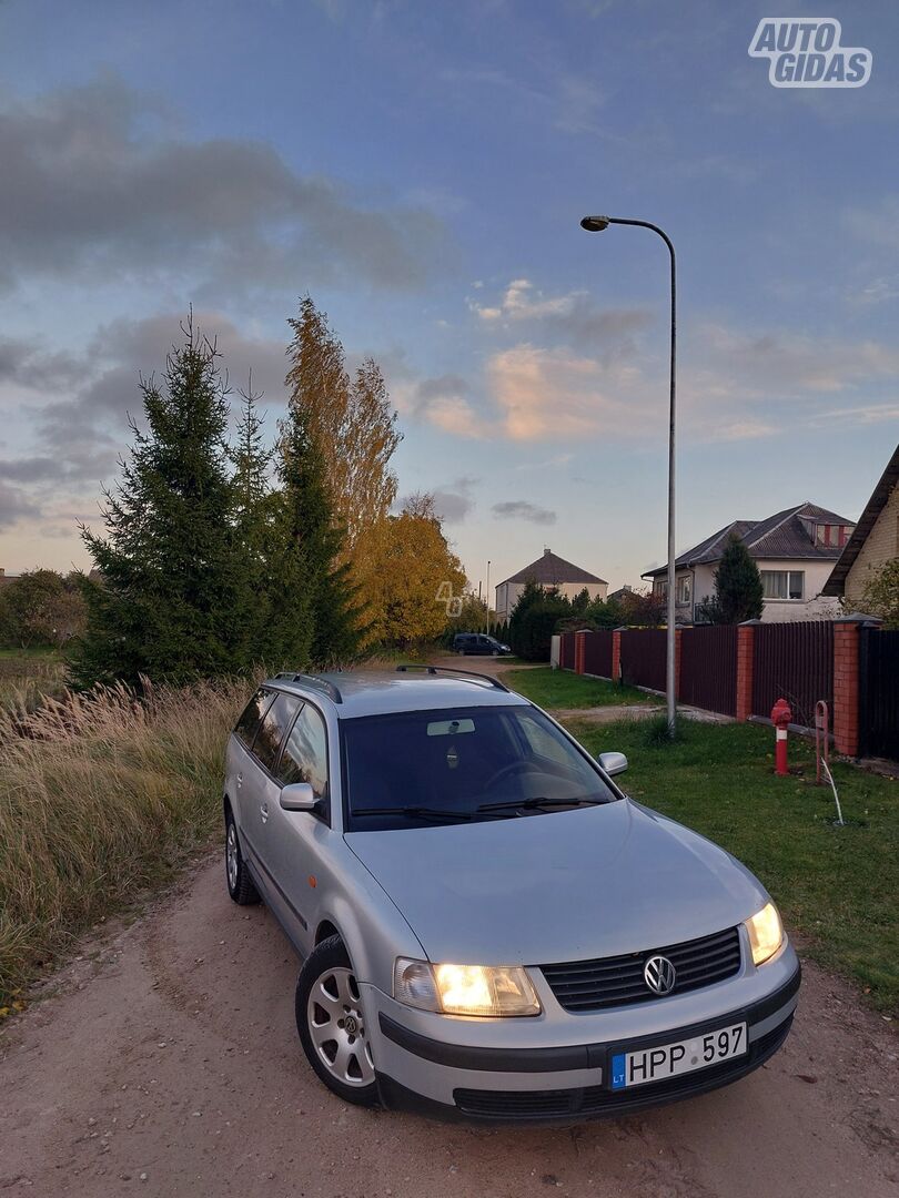 Volkswagen Passat B5 2000 y