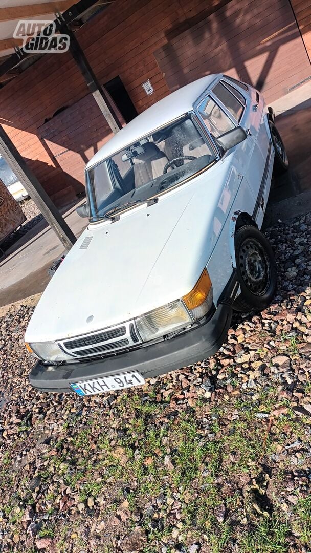 Saab 900 I 1985 y