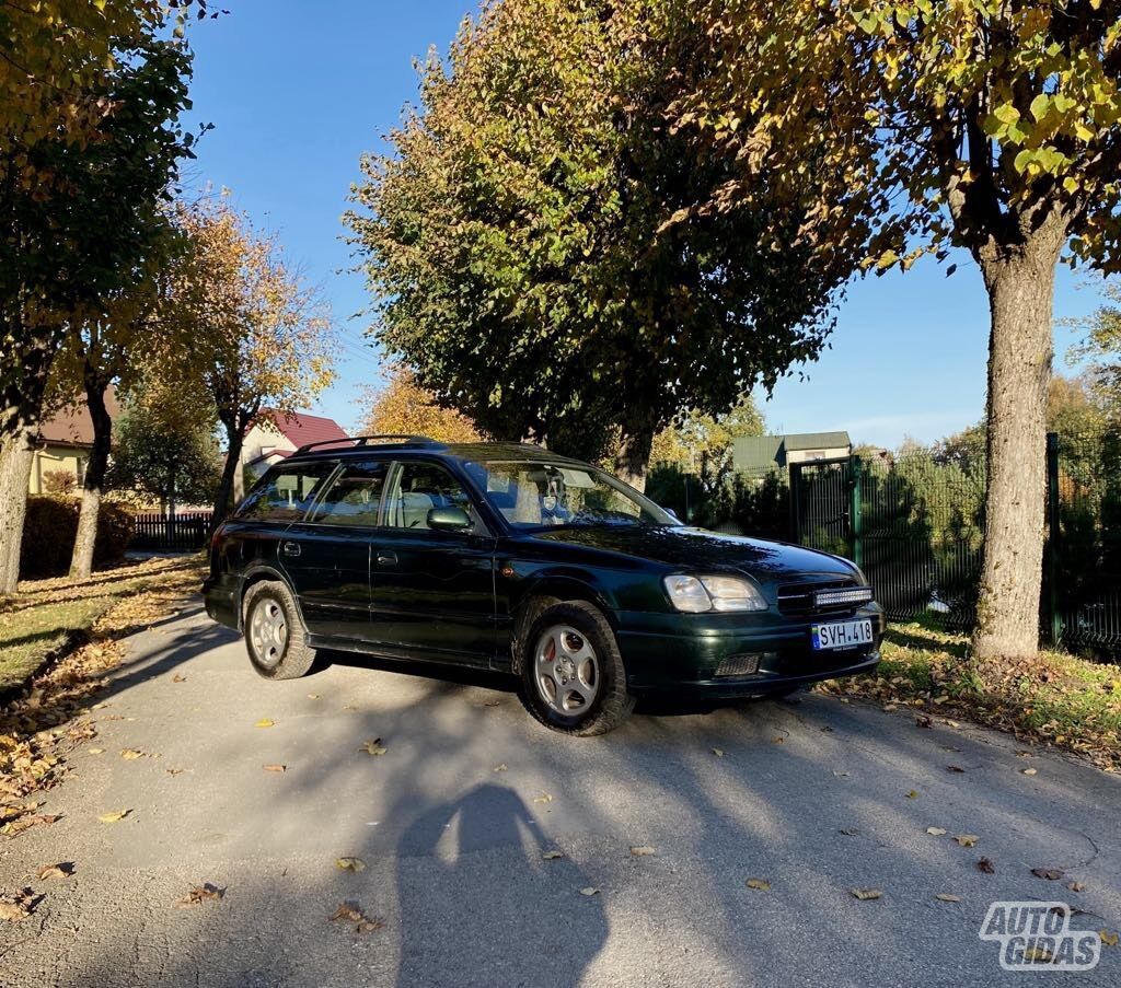 Subaru Legacy 2002 m Universalas