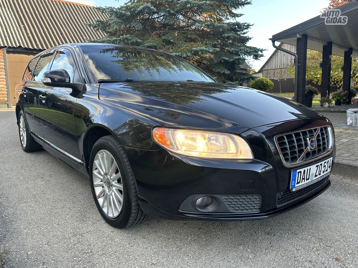 Volvo V70 2008 y Wagon