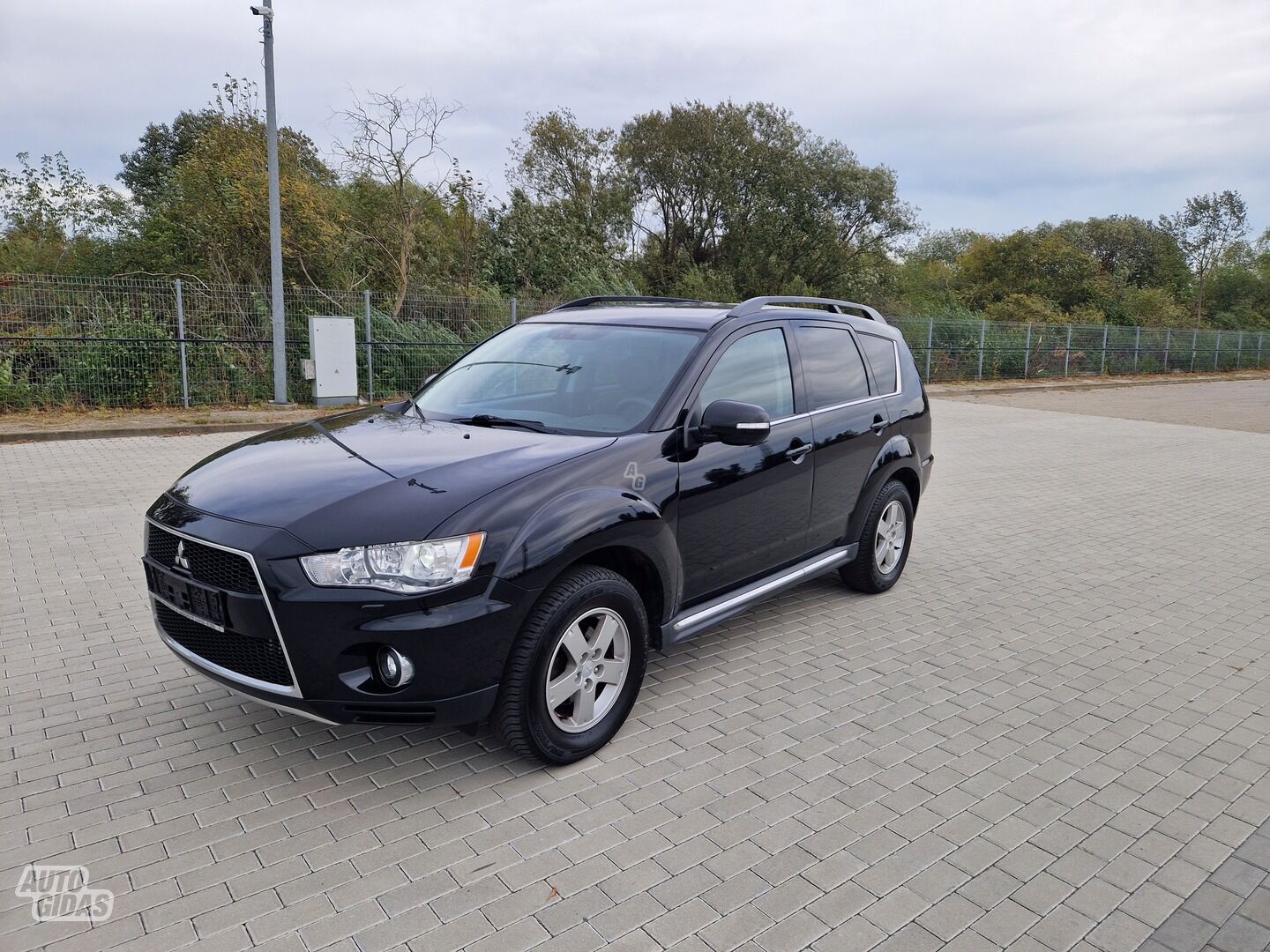 Mitsubishi Outlander II 2012 y