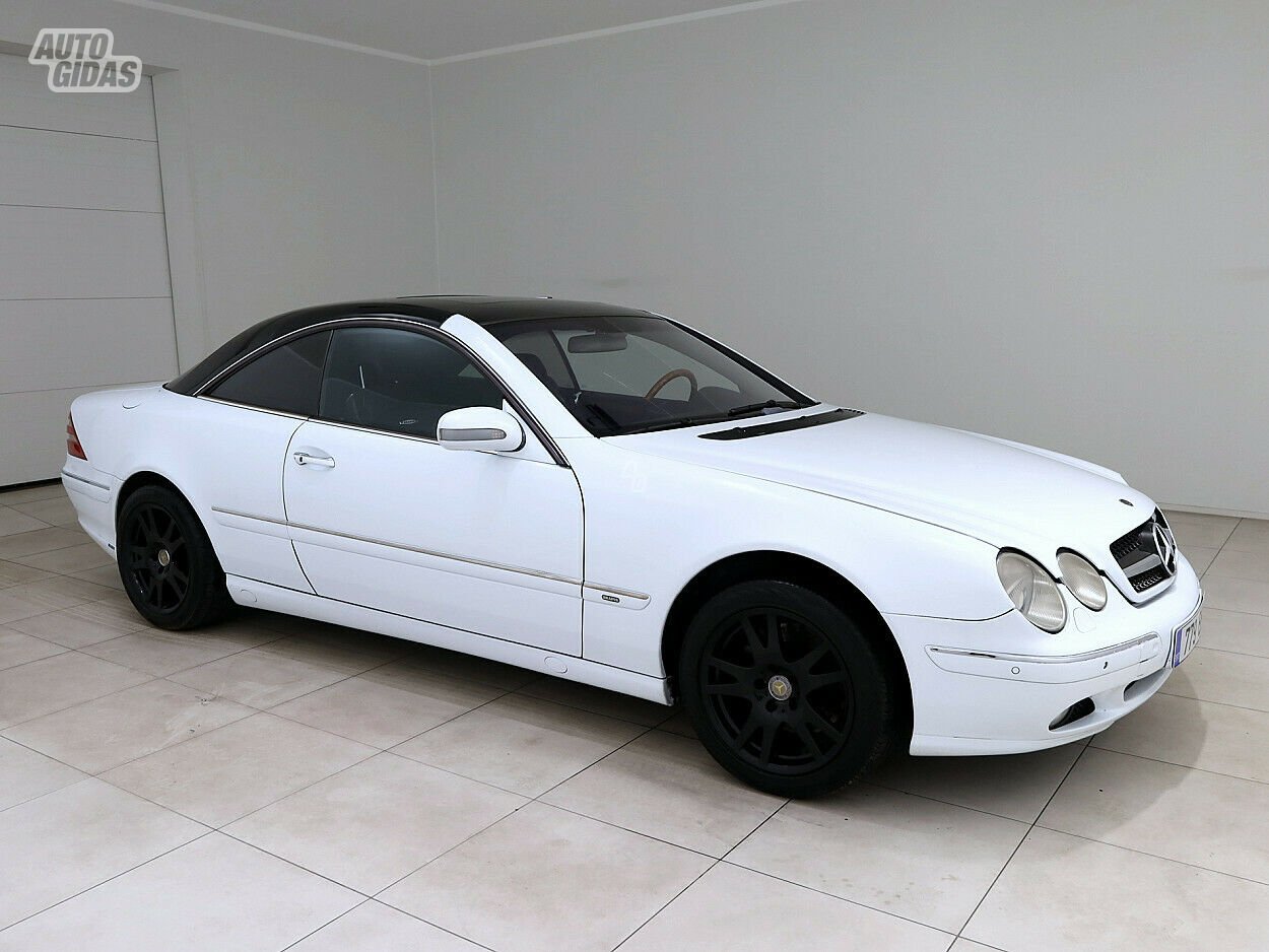 Mercedes-Benz CL 500 2002 y Coupe