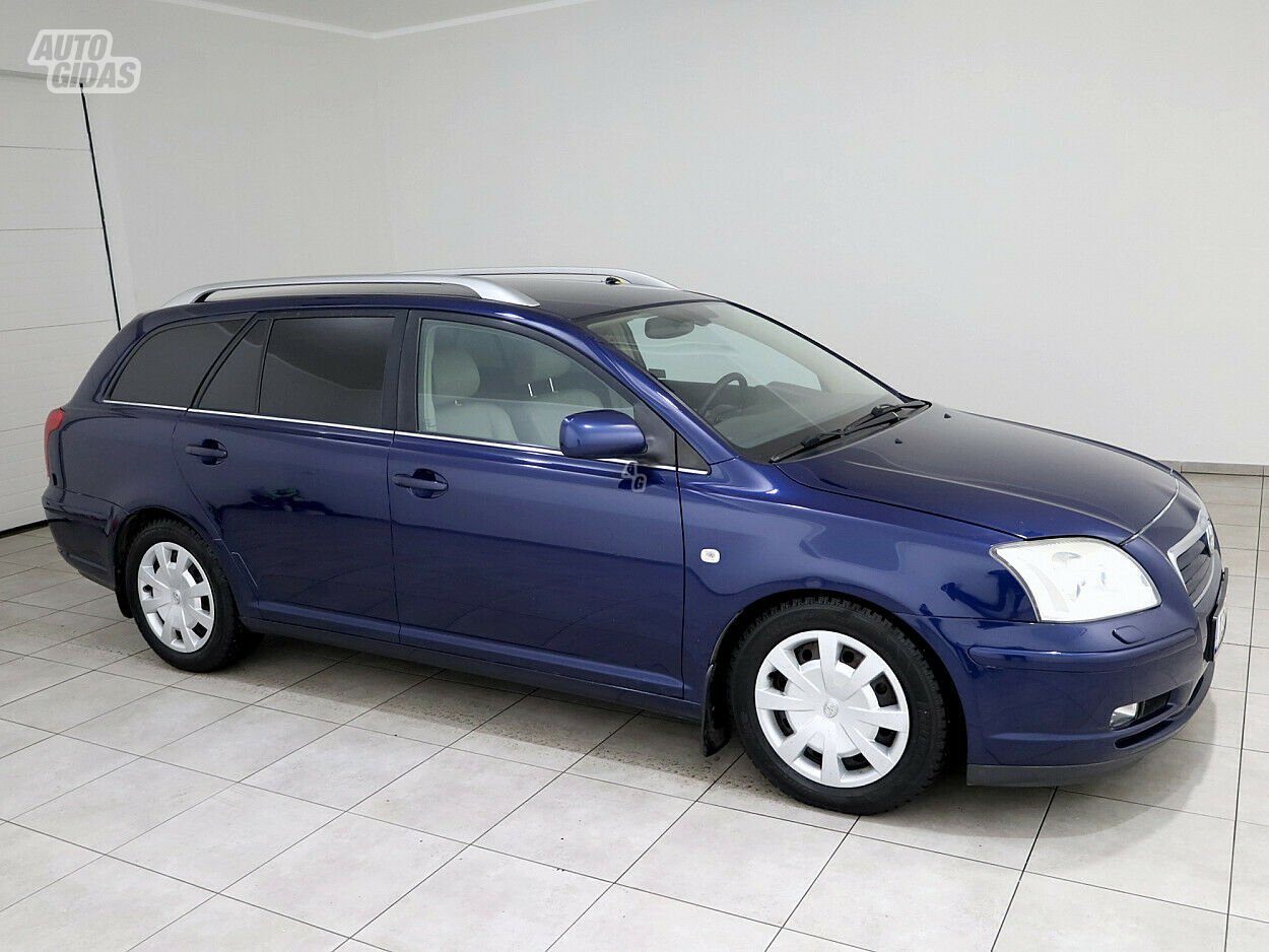 Toyota Avensis 2005 y Wagon