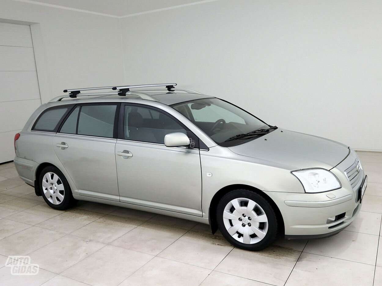 Toyota Avensis 2003 m Universalas