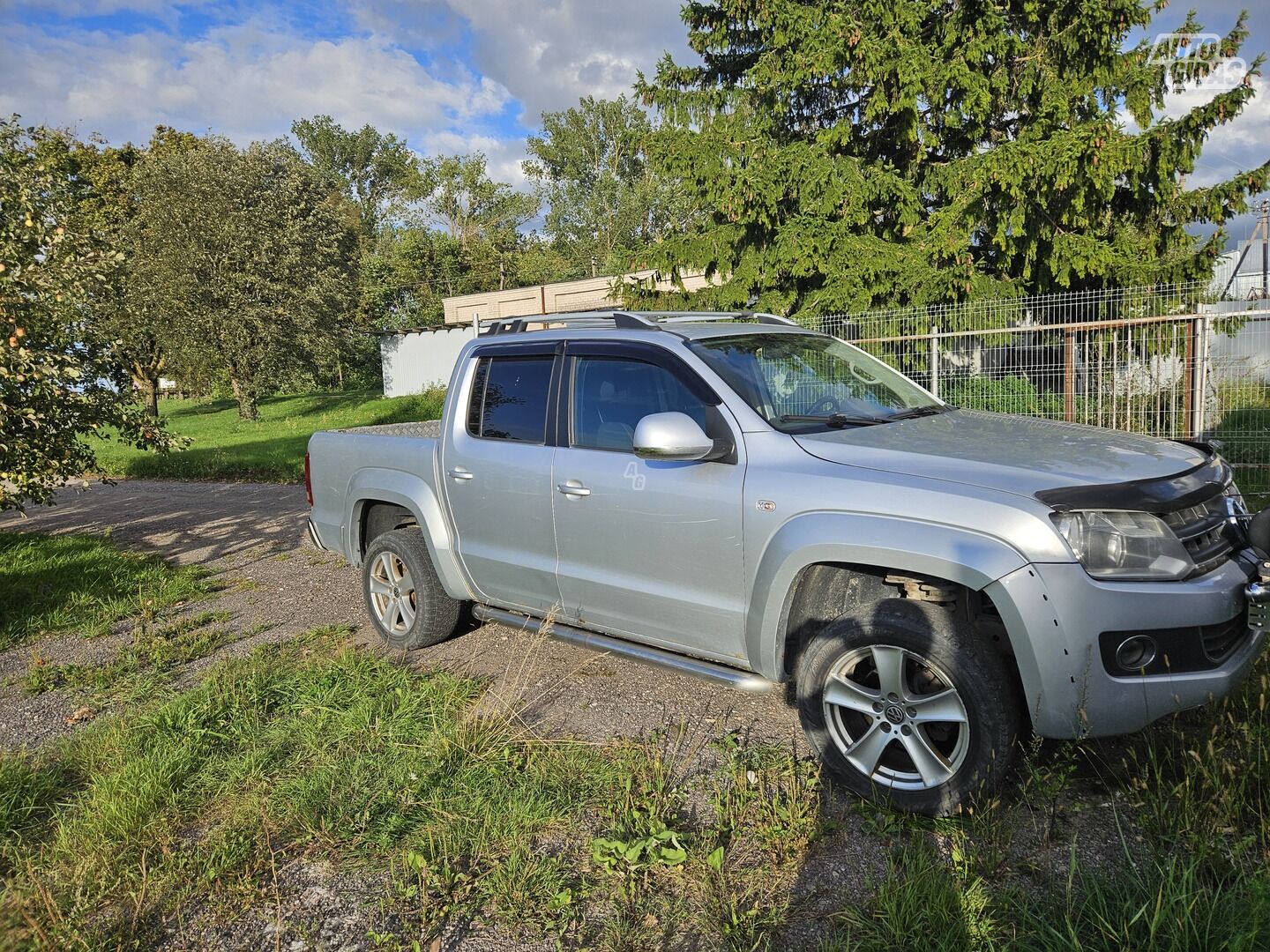 Volkswagen Amarok 2011 г Внедорожник / Кроссовер