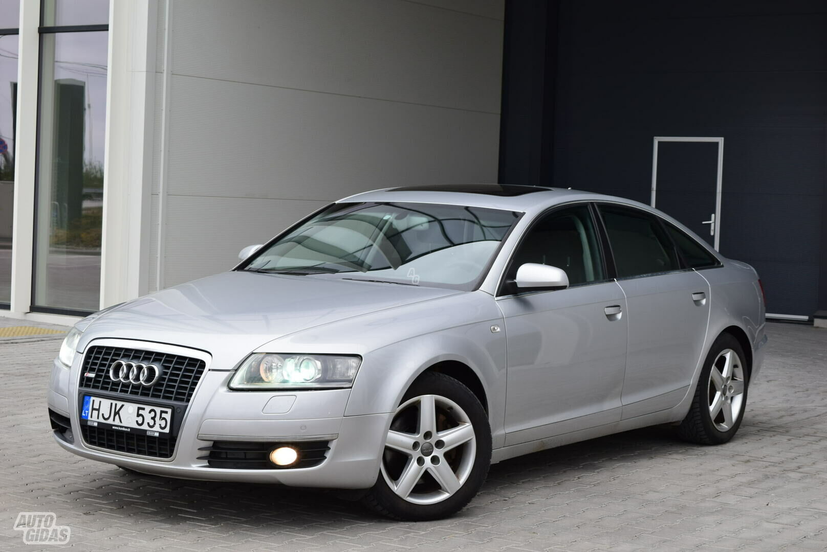 Audi A6 quattro 2008 y