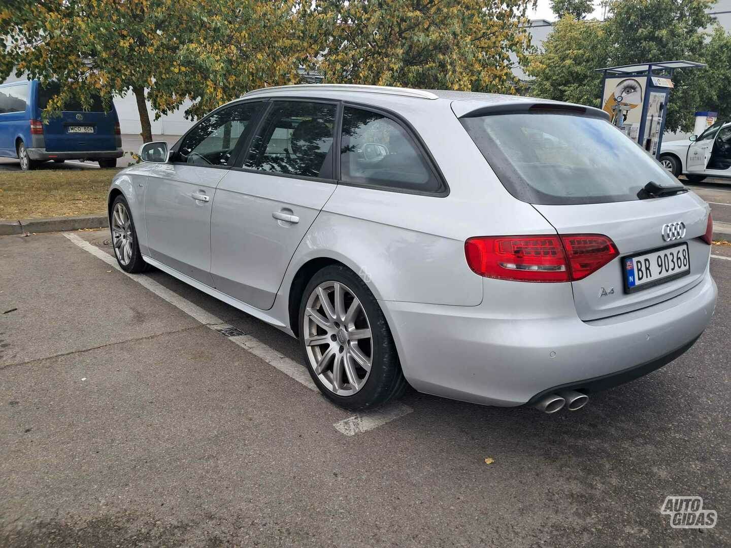 Audi A4 B8 2010 m