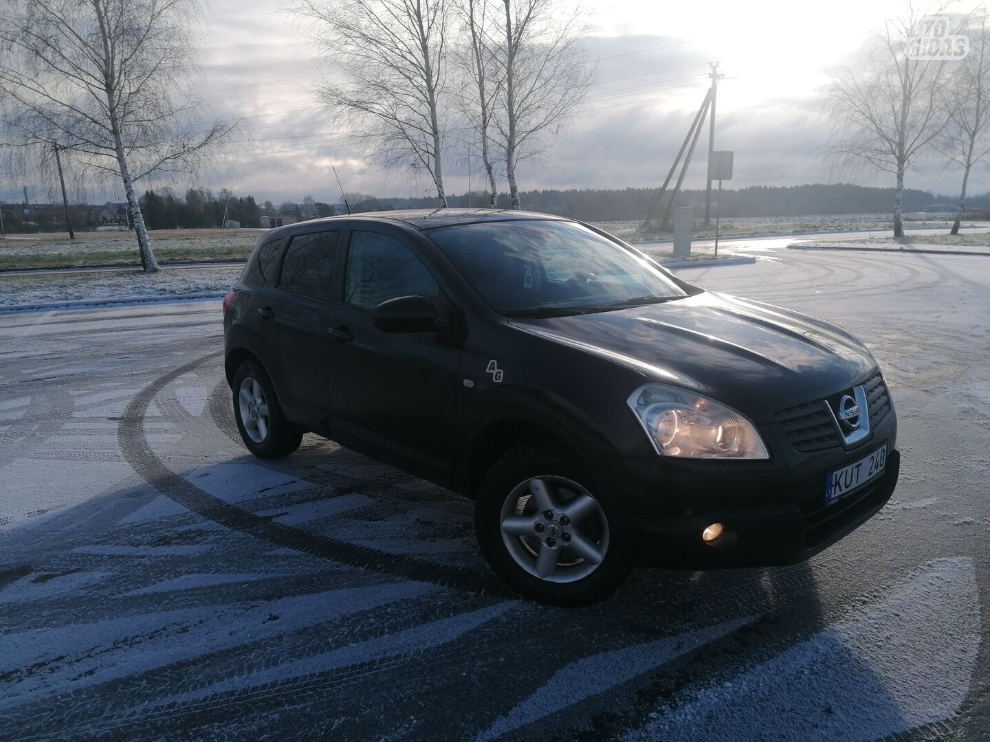 Nissan Qashqai 2008 y Off-road / Crossover