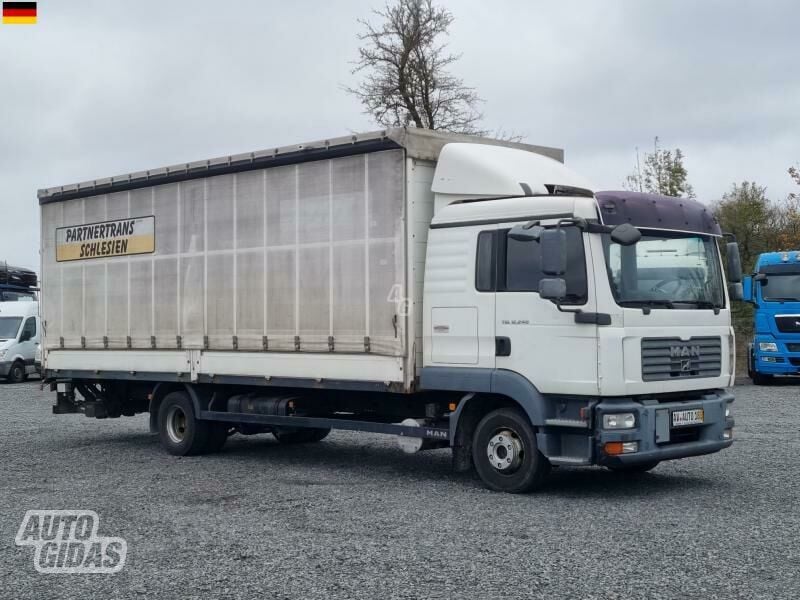 MAN TGL 12.240 Sleep Cab Lift 2007 m