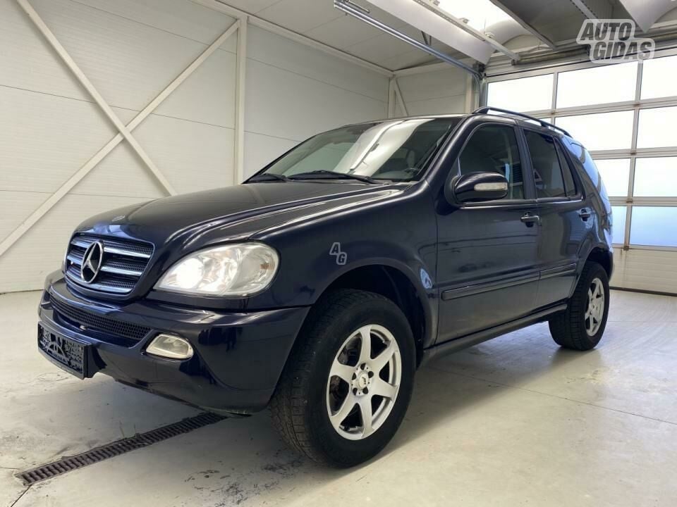 Mercedes-Benz ML 400 4.0 2002 г