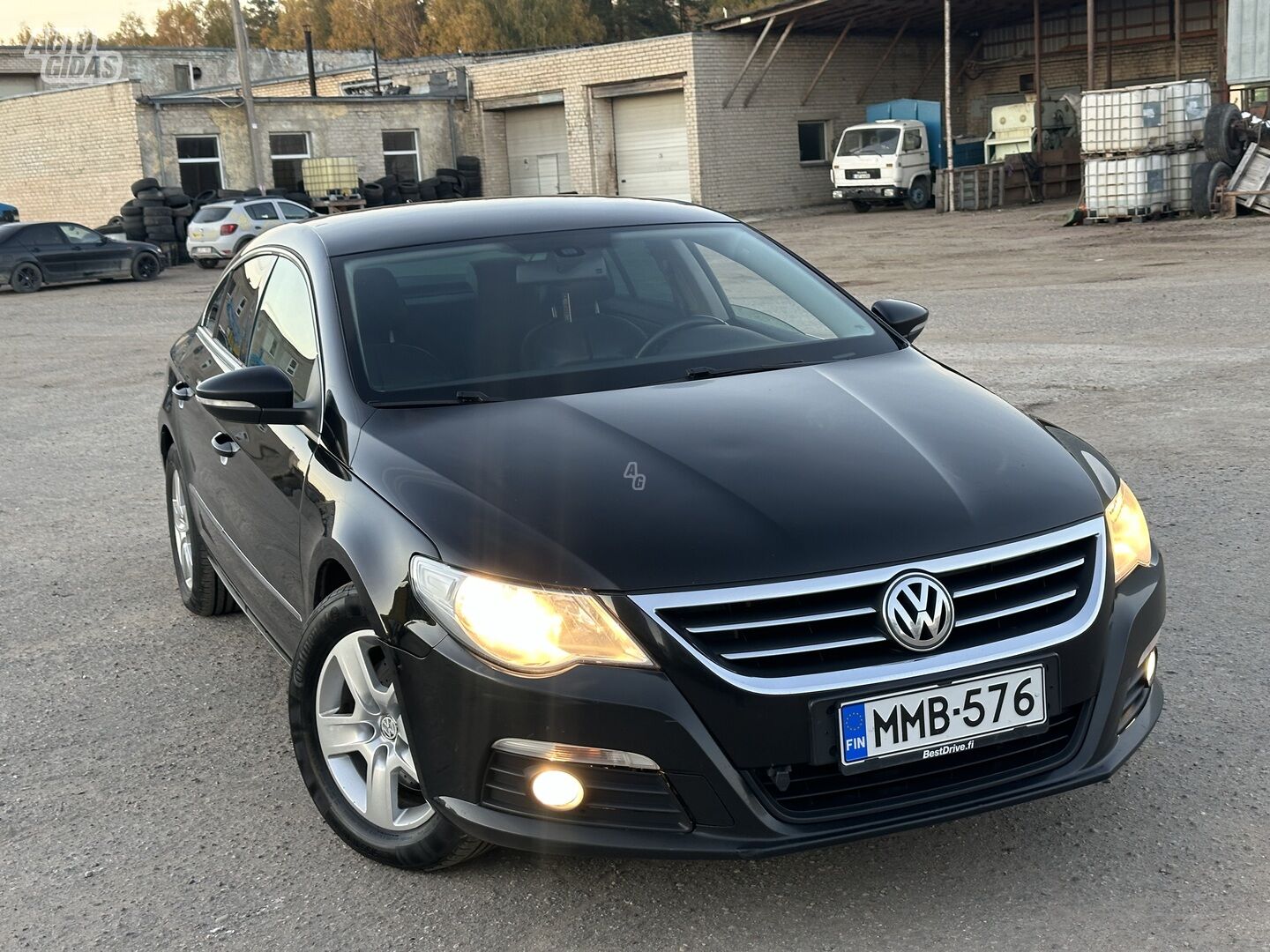 Volkswagen Passat CC 2010 y Sedan